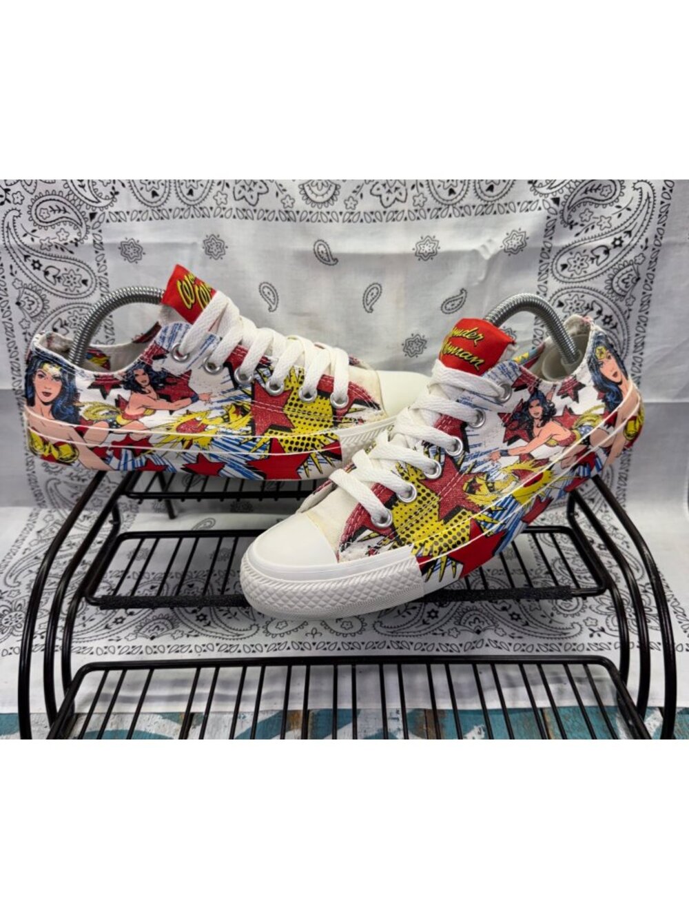 Converse All Star x DC Comics Wonder Women Shoes Men 5/Women 7 Low Profile